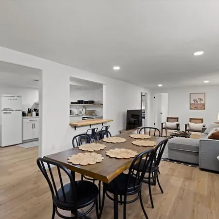 Newly Renovated Basement Apt
